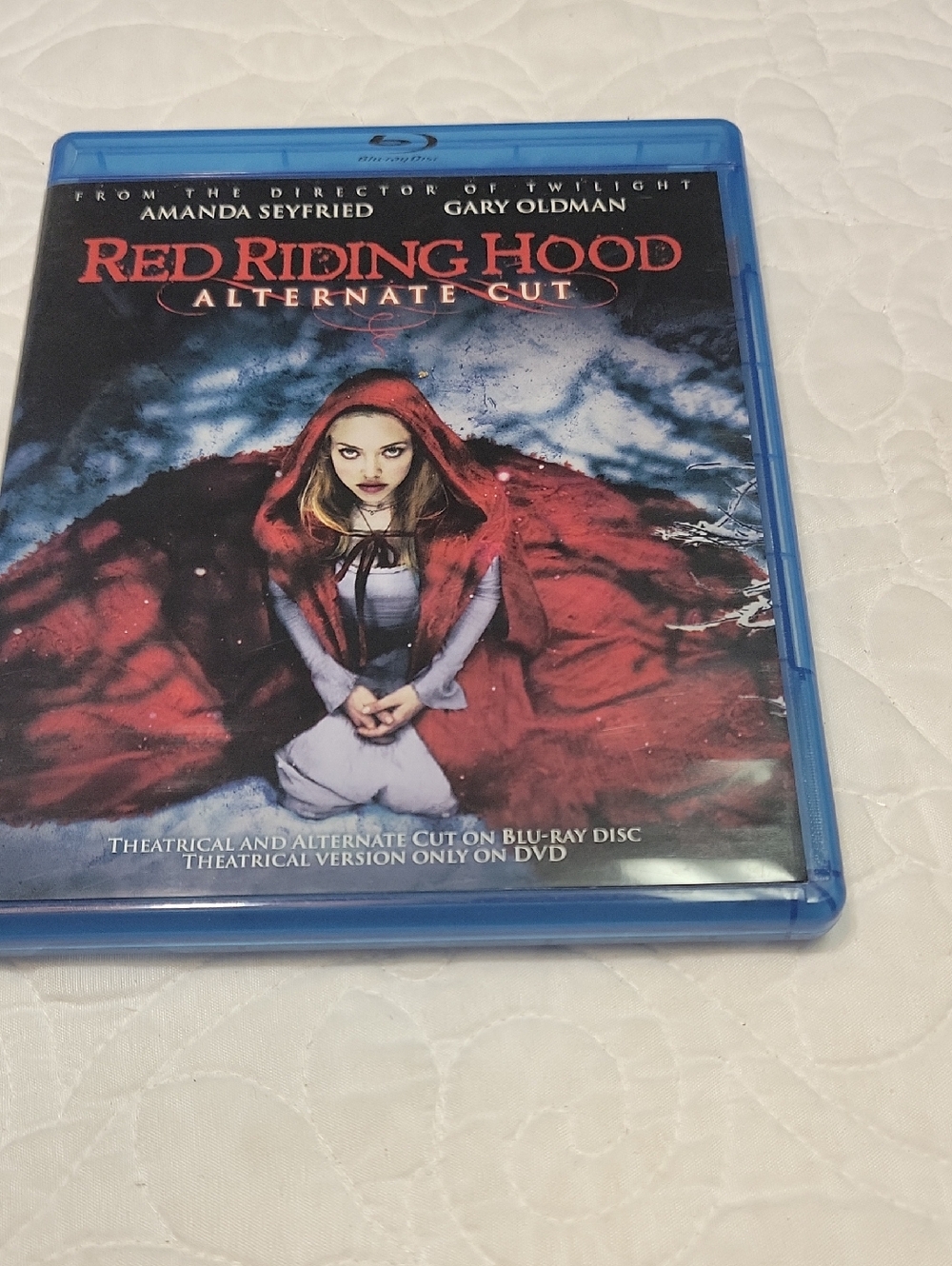 Red Riding Hood Blu-ray Alternate Cut - Amanda Seyfried